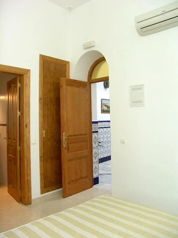 Hostal El Arco Conil De La Frontera