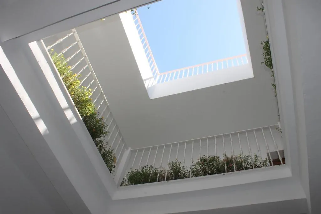 Hostal El Arco Conil De La Frontera Guest house